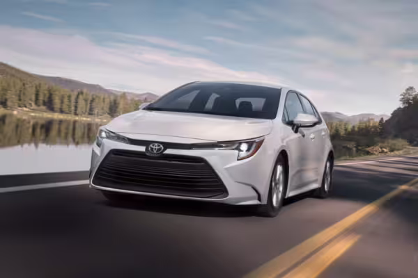 تویوتا Corolla Elite 2026؛ تصویر قهرمان بررسی